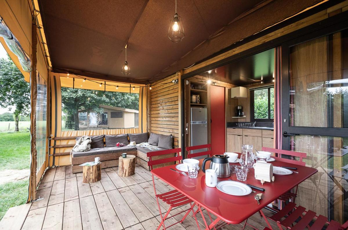 Huttopia De Roos Stegeren Zimmer foto
