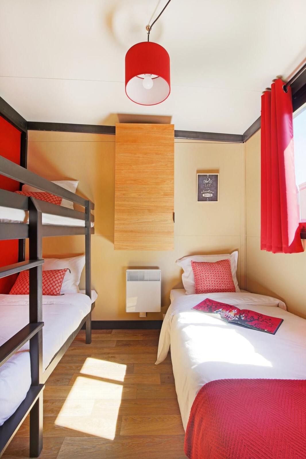 Huttopia De Roos Stegeren Zimmer foto